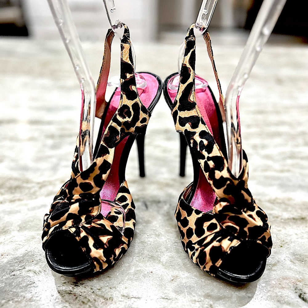 Betsy Johnson 5" Heels - Very Good Condition! - Picture 4 of 10